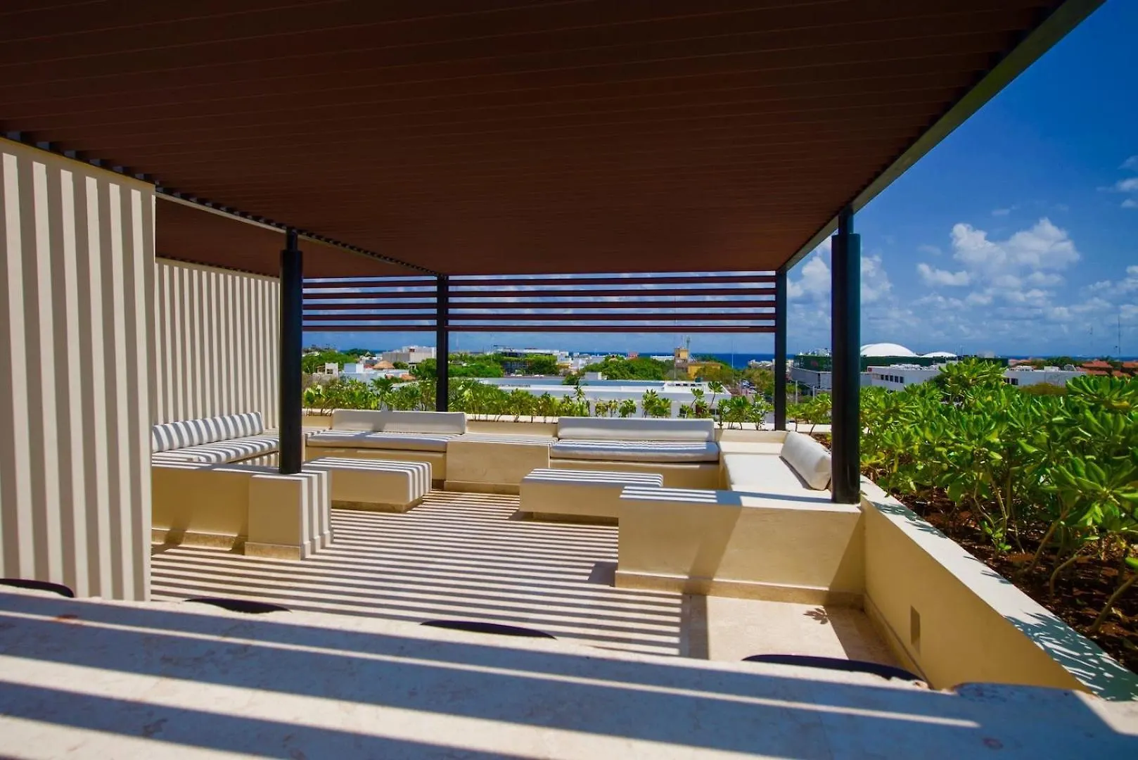 신데 델 카르멘 Beautiful Location, Large Pool And Fast 150Mg Wifi 아파트