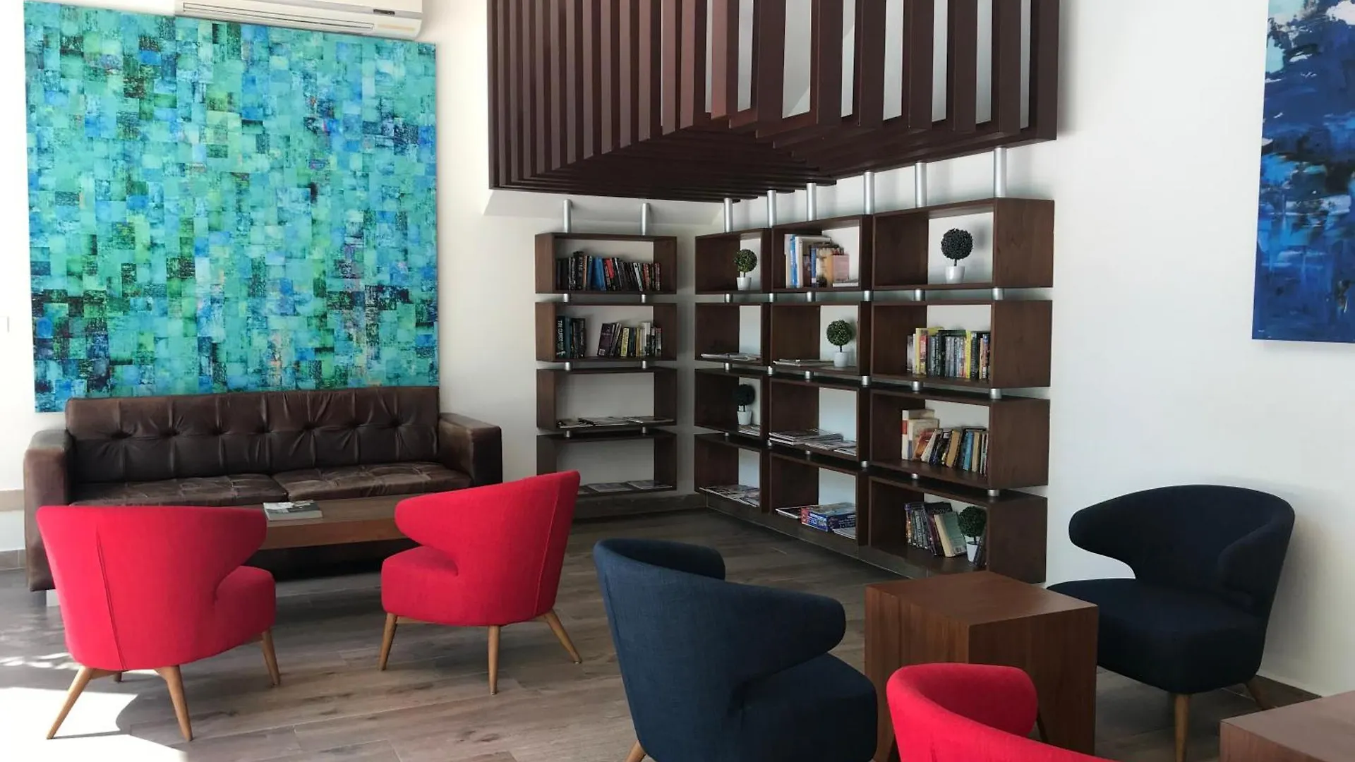 신데 델 카르멘 Beautiful Location, Large Pool And Fast 150Mg Wifi 아파트 신데 델 카르멘